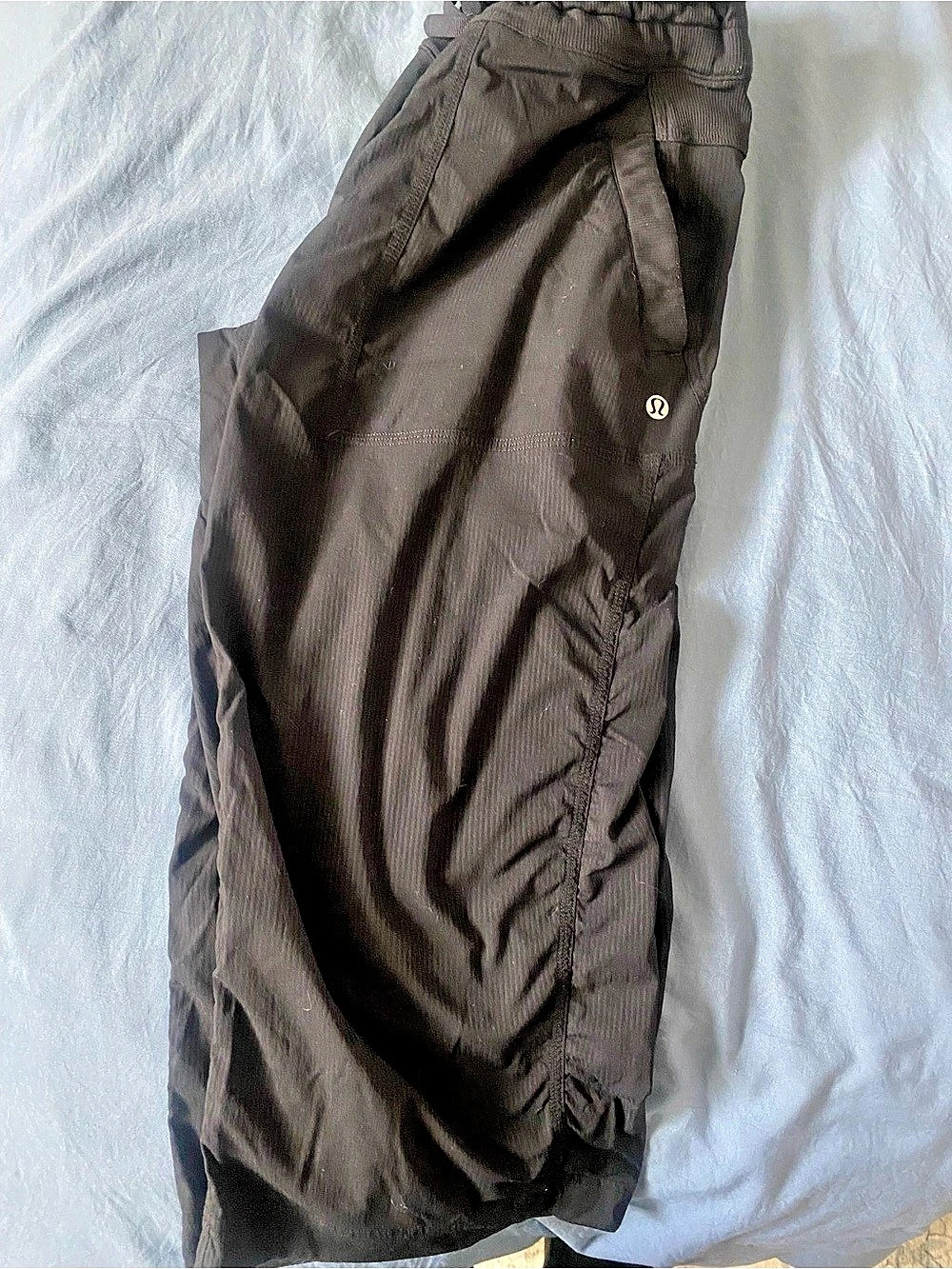 Lululemon cropped Dance Studio pants - Black,  Size 10